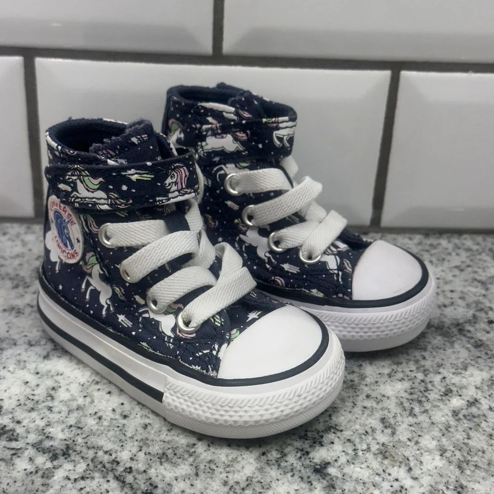 Converse Kids 2 Chuck Taylor High Top Navy Blue Unicorn Print Hook Loop Sneaker